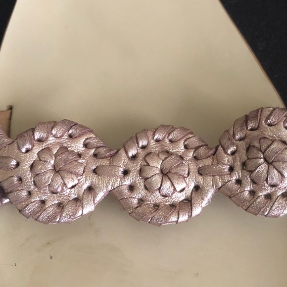 JACK ROGERS Daphne Ankle Strap Flat Sandal Rose Gold 8.5M - Picture 3 of 7